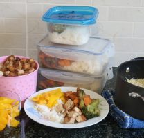 עצלני בשלני – שיטת הבישול העיוור – ירקות במרינדה, קוביות טופו, קינואה ואורז
